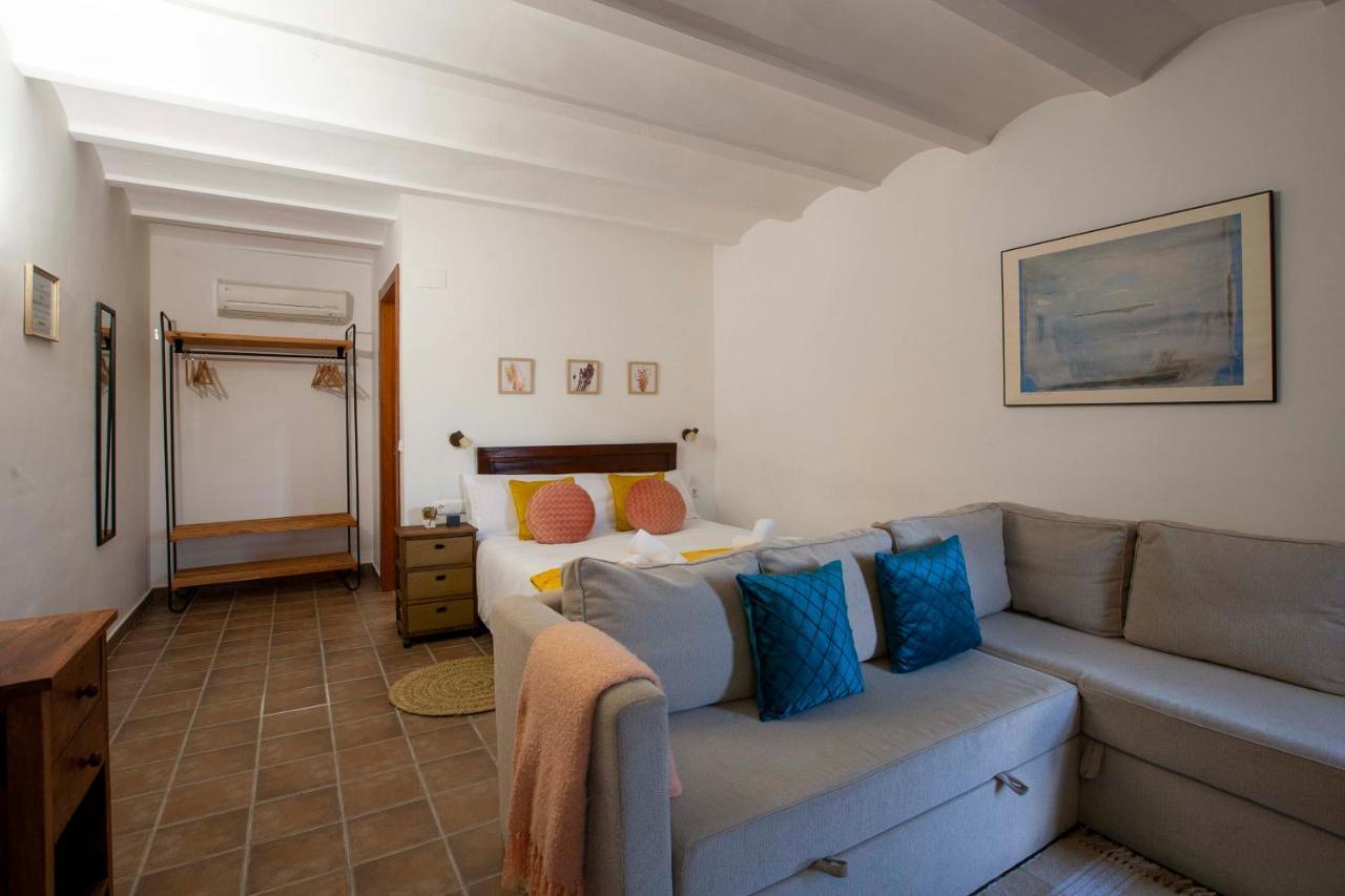 Apartamentos Turisticos Lobelia Suites La Garrovilla エクステリア 写真