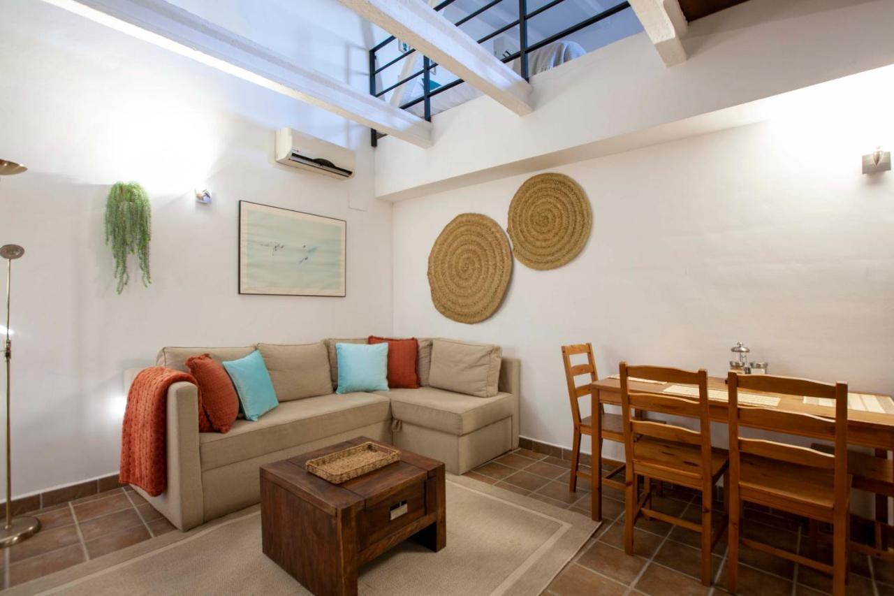 Apartamentos Turisticos Lobelia Suites La Garrovilla エクステリア 写真