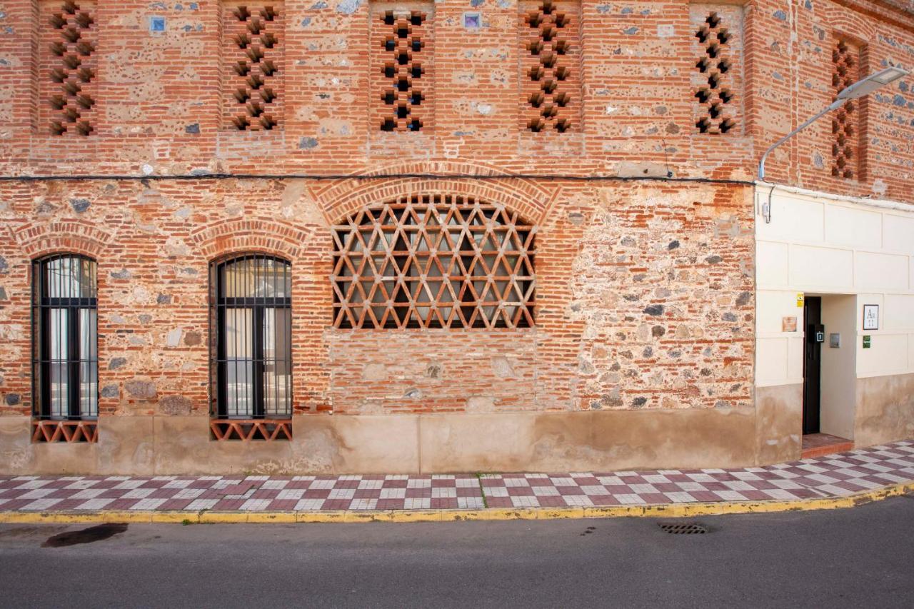 Apartamentos Turisticos Lobelia Suites La Garrovilla エクステリア 写真