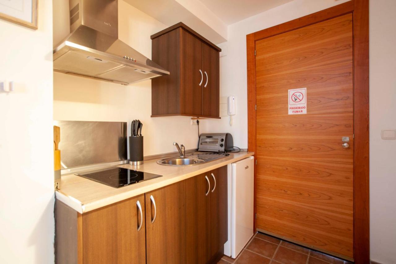 Apartamentos Turisticos Lobelia Suites La Garrovilla エクステリア 写真